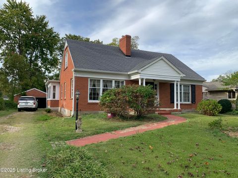Photo of 4609 Tween Rd, Louisville, KY 40207 (MLS # 1705086)
