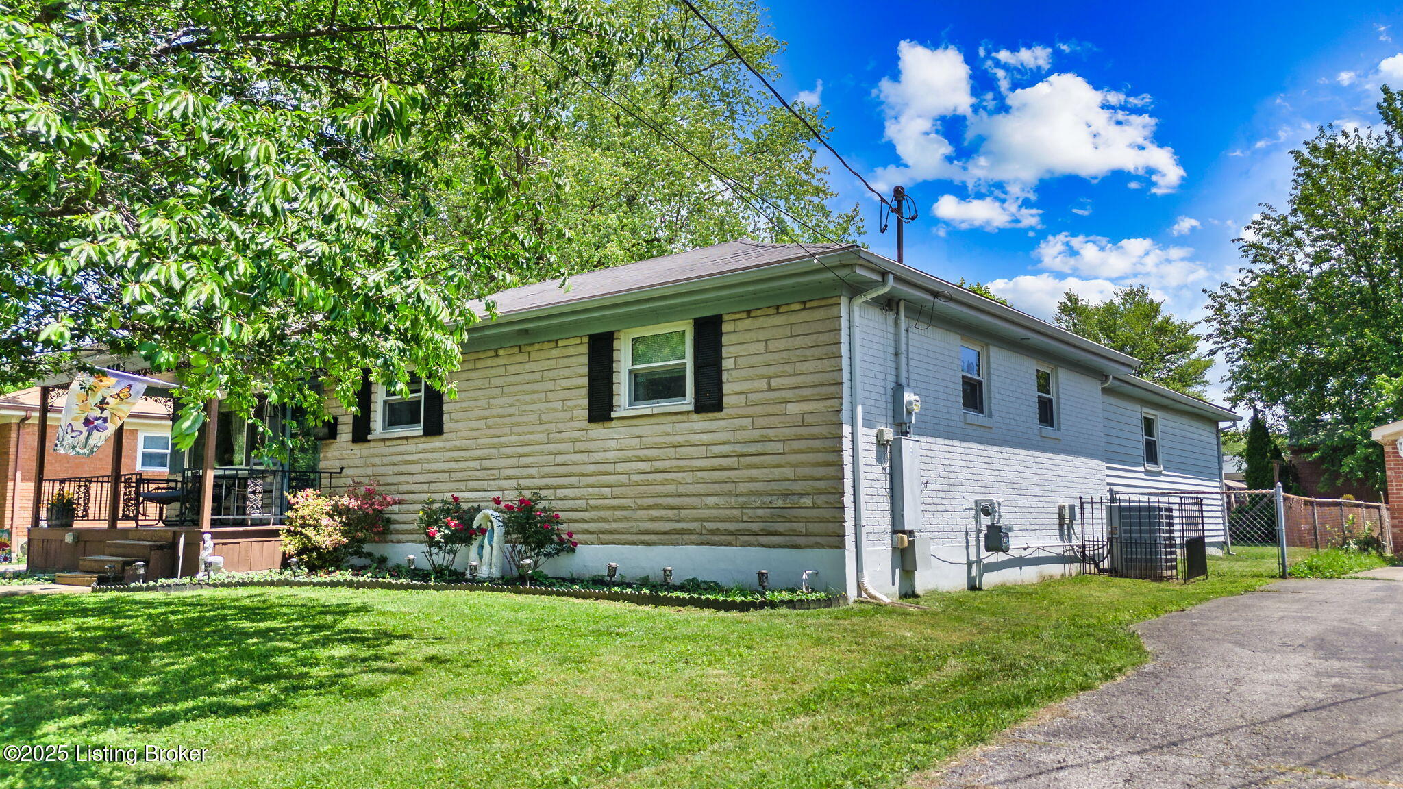 9705 Thor Ave, Louisville, Kentucky image 3