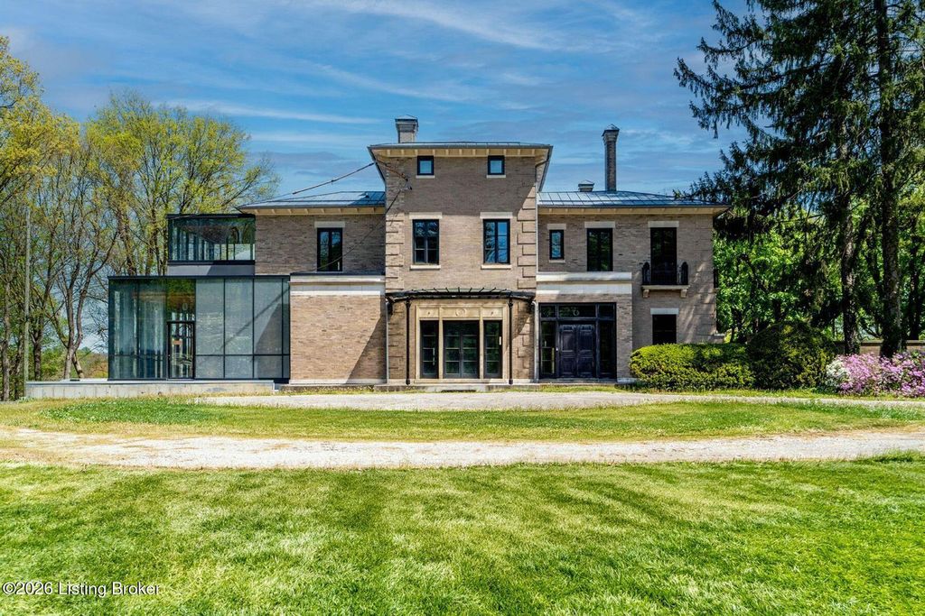 Photo of 3 Casselberry Ct, Louisville, KY 40205 (MLS # 1714802)