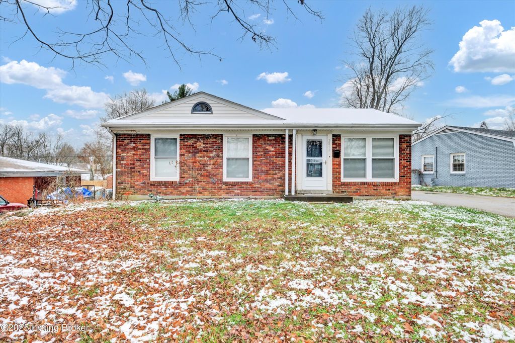 Photo of 3512 Barclay Dr, Louisville, KY 40299 (MLS # 1705078)