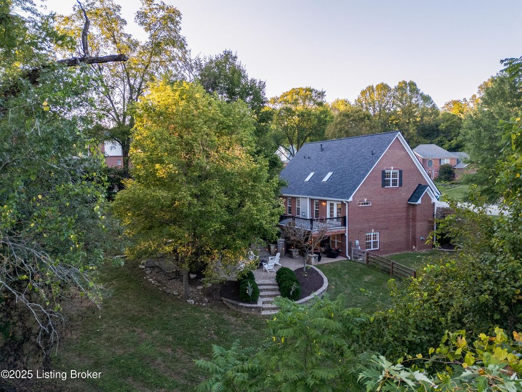 Photo of 13414 Creekview Rd, Prospect, KY 40059 (MLS # 1699832)
