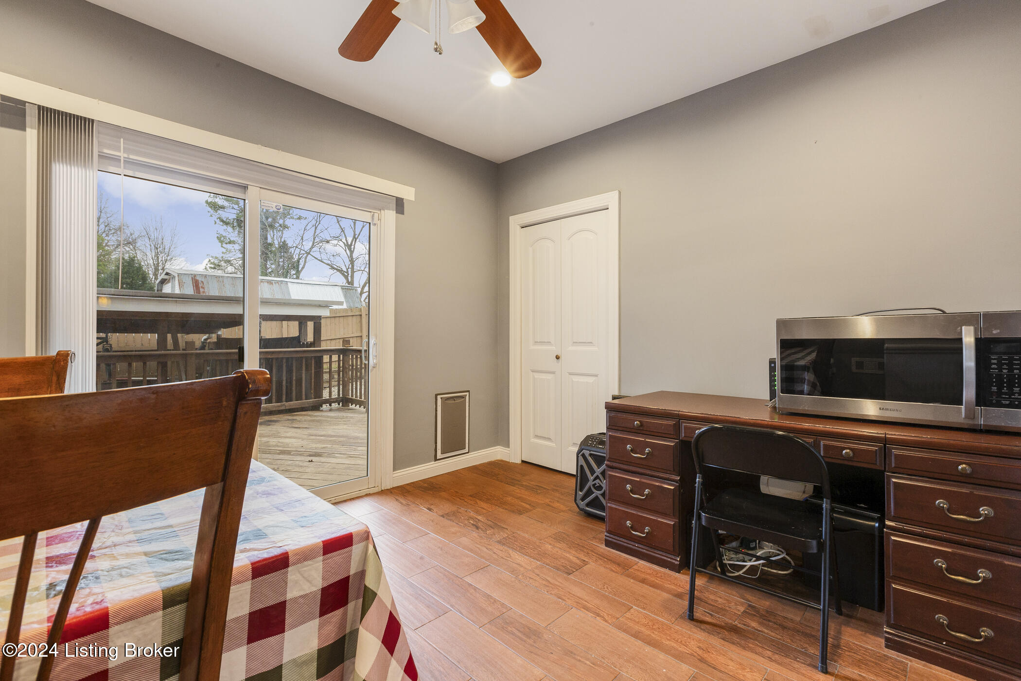 8301 Denise Dr, Louisville, Kentucky image 12