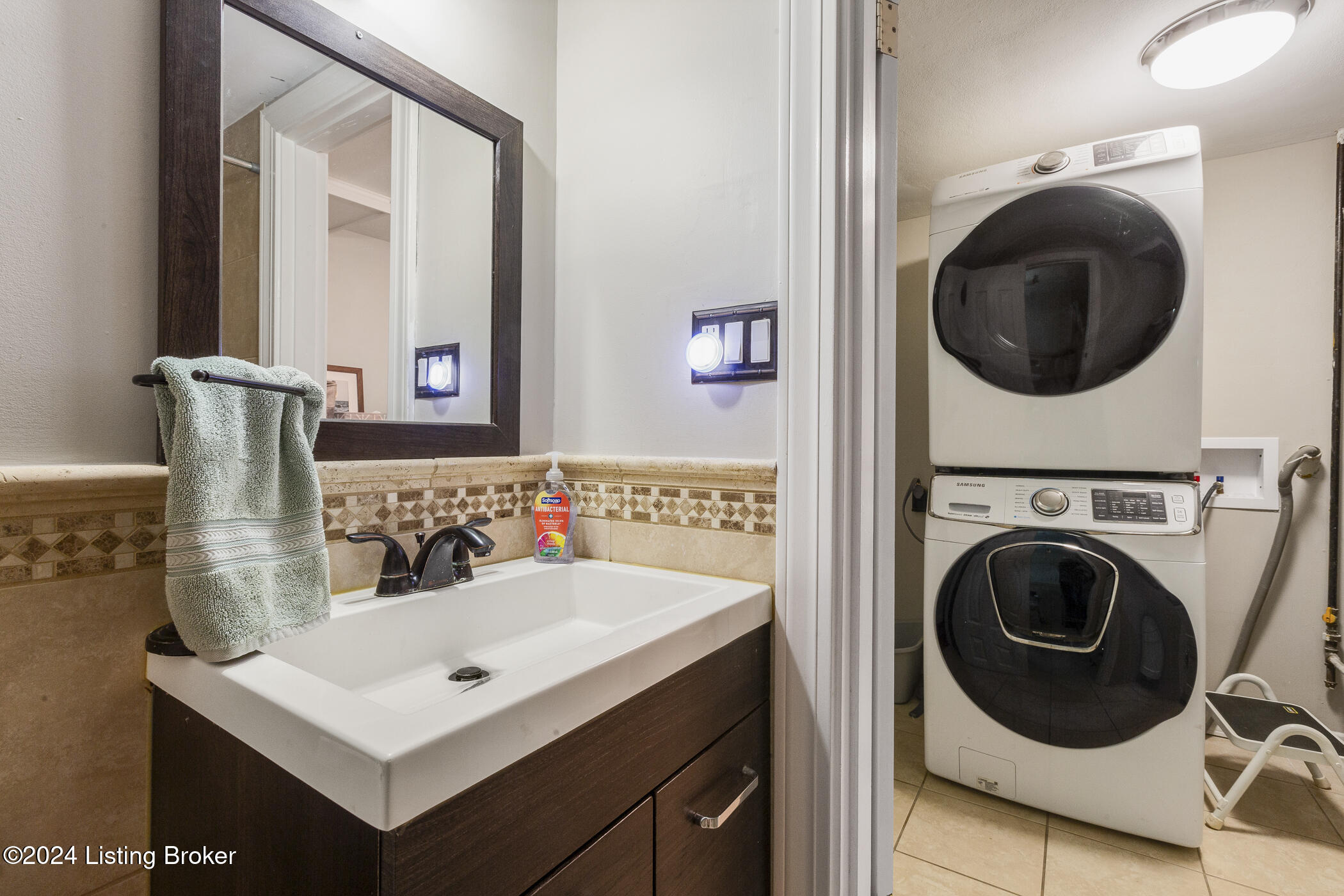 8301 Denise Dr, Louisville, Kentucky image 31