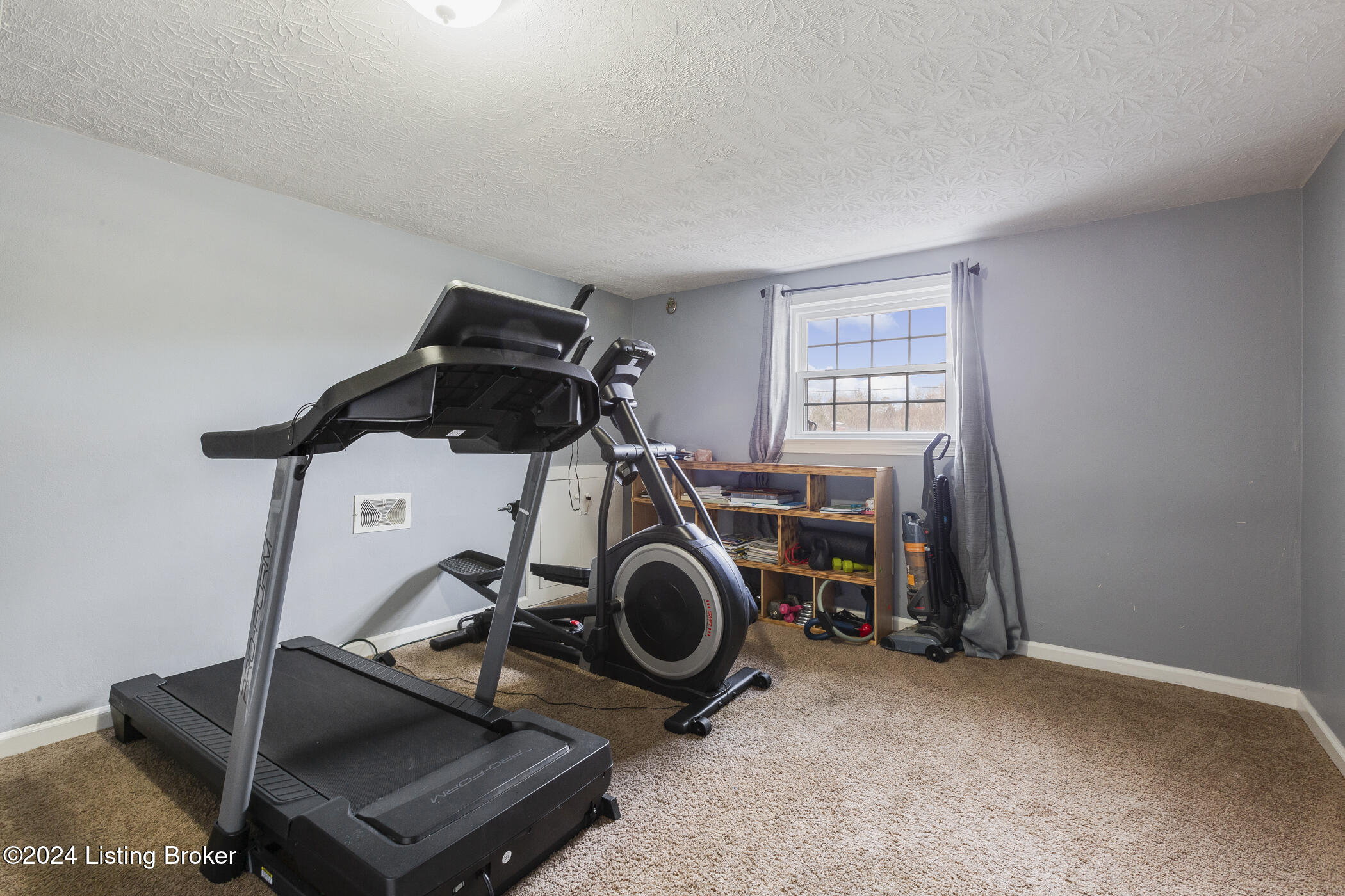 8301 Denise Dr, Louisville, Kentucky image 33