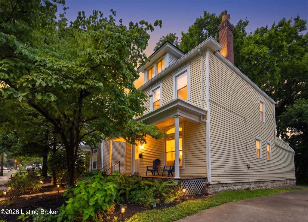 Photo of 172 N Bellaire Ave, Louisville, KY 40206 (MLS # 1724142)