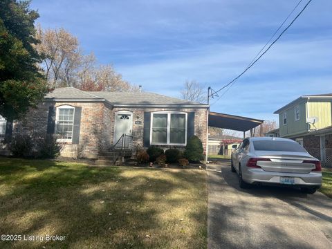 Photo of 9211 N Pirogue Ct, Jeffersontown, KY 40299 (MLS # 1703491)