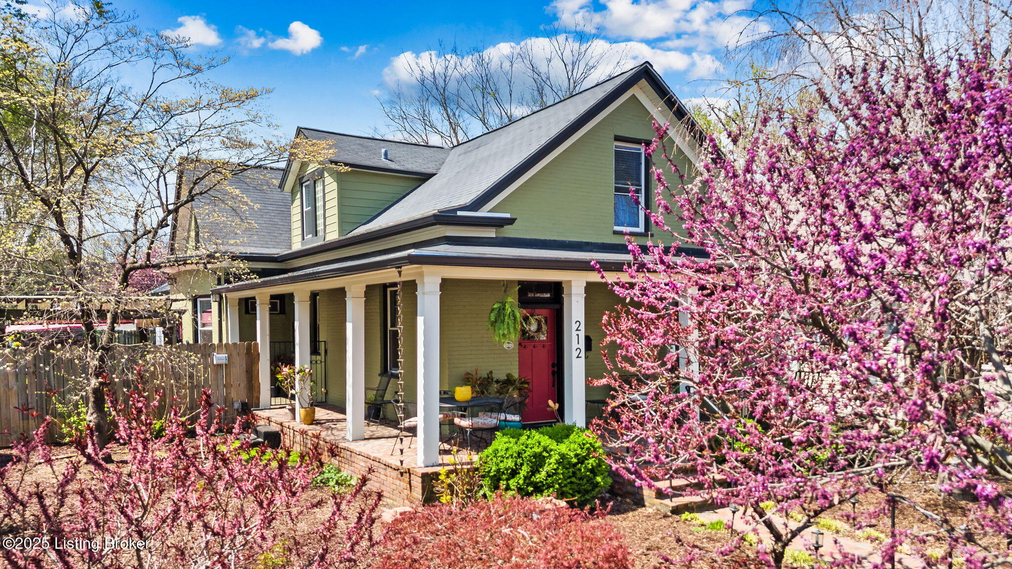 212 S Hite Ave, Louisville, Pennsylvania image 1