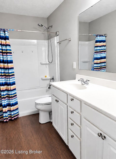 Tiny photo for 6912 Beckingham Blvd, Louisville, KY 40299 (MLS # 1729620)