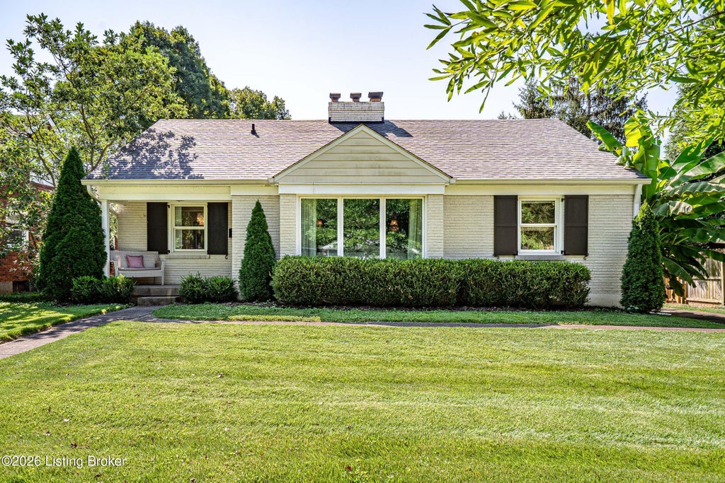 Photo of 3700 Napanee Rd, Louisville, KY 40207 (MLS # 1725573)