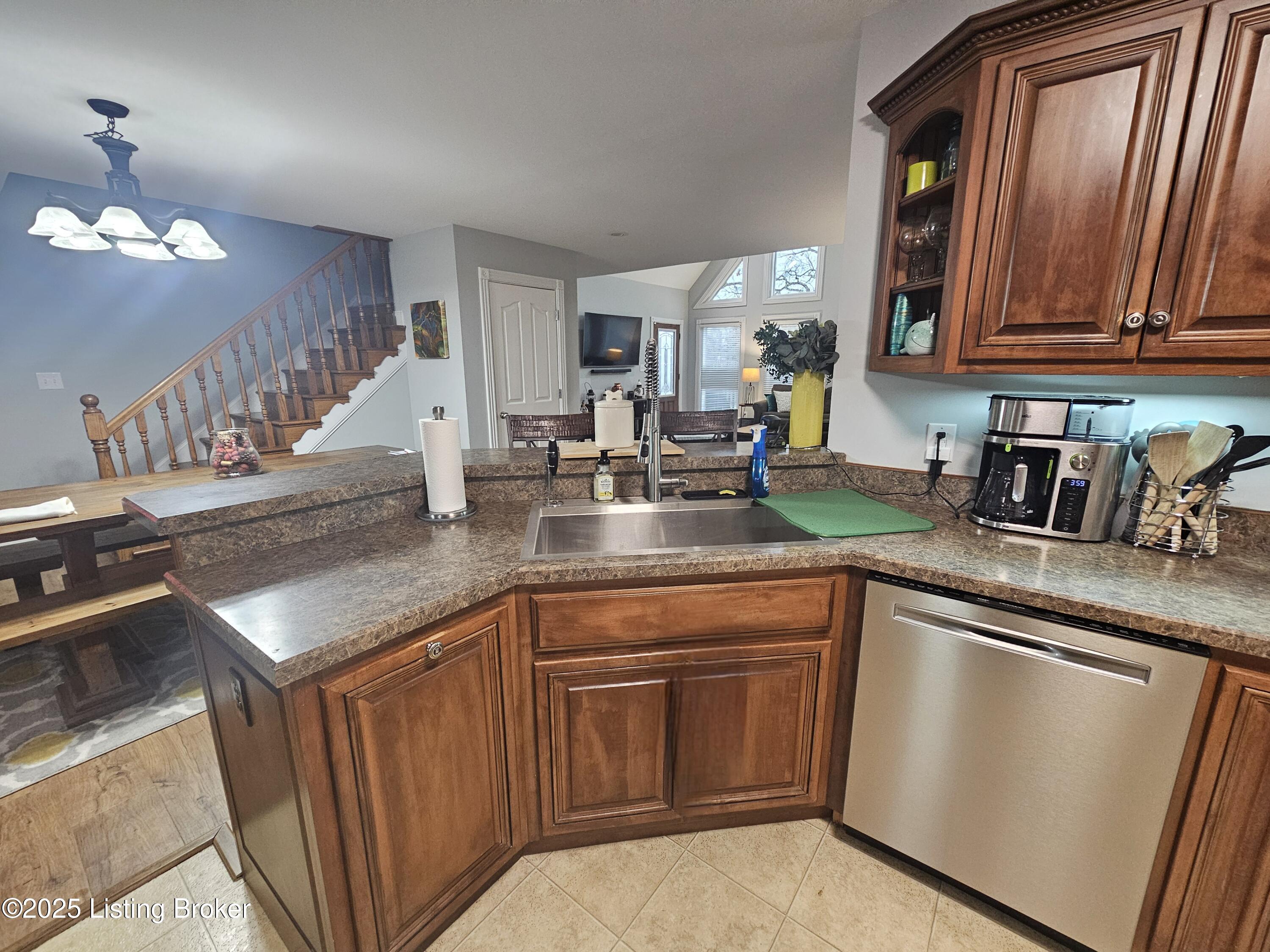 64 Old Hickory Dr, Lebanon, Kentucky image 9