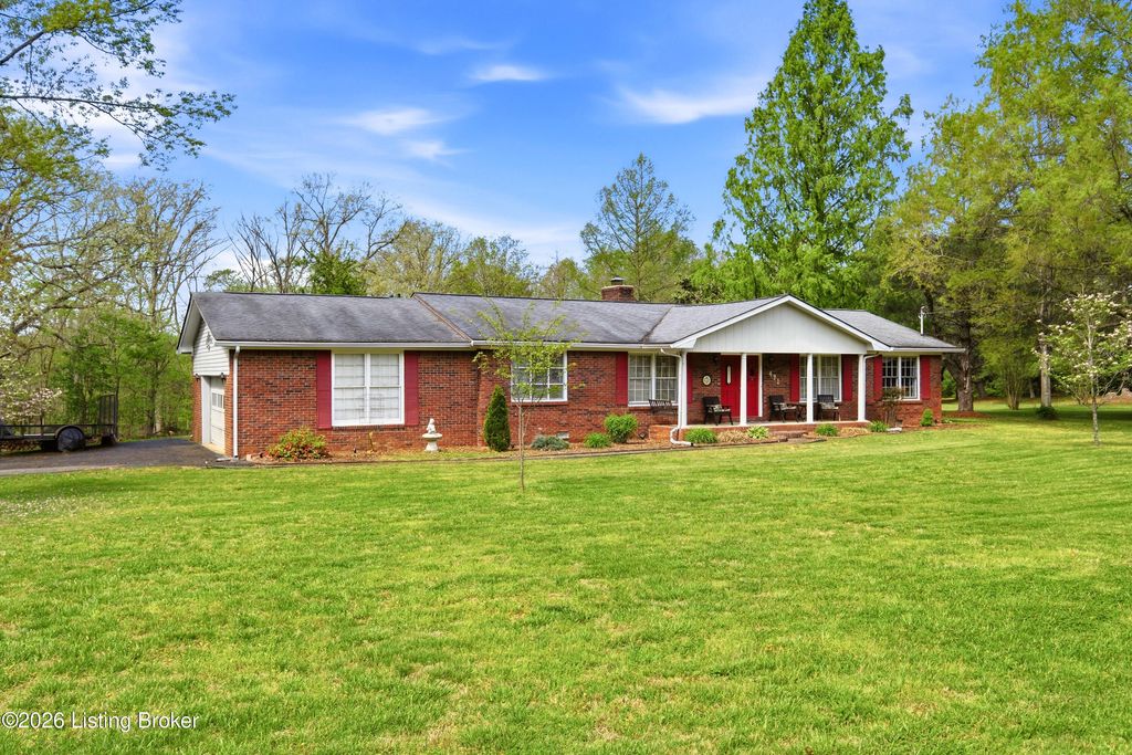Photo of 471 Cedar Ridge Rd, Mt Washington, KY 40047 (MLS # 1714767)