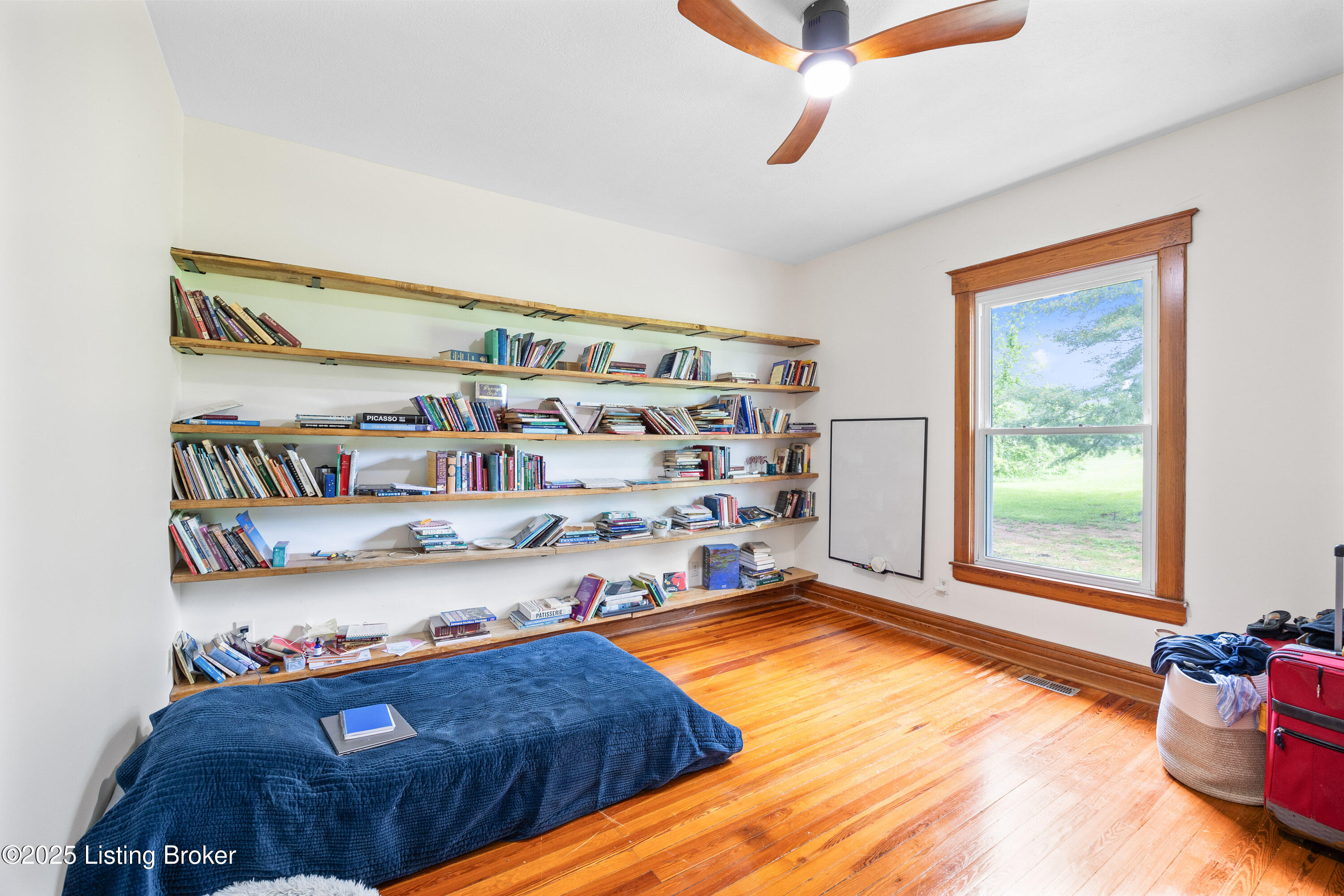 568 Pleasant Grove Loop, Springfield, Pennsylvania image 19