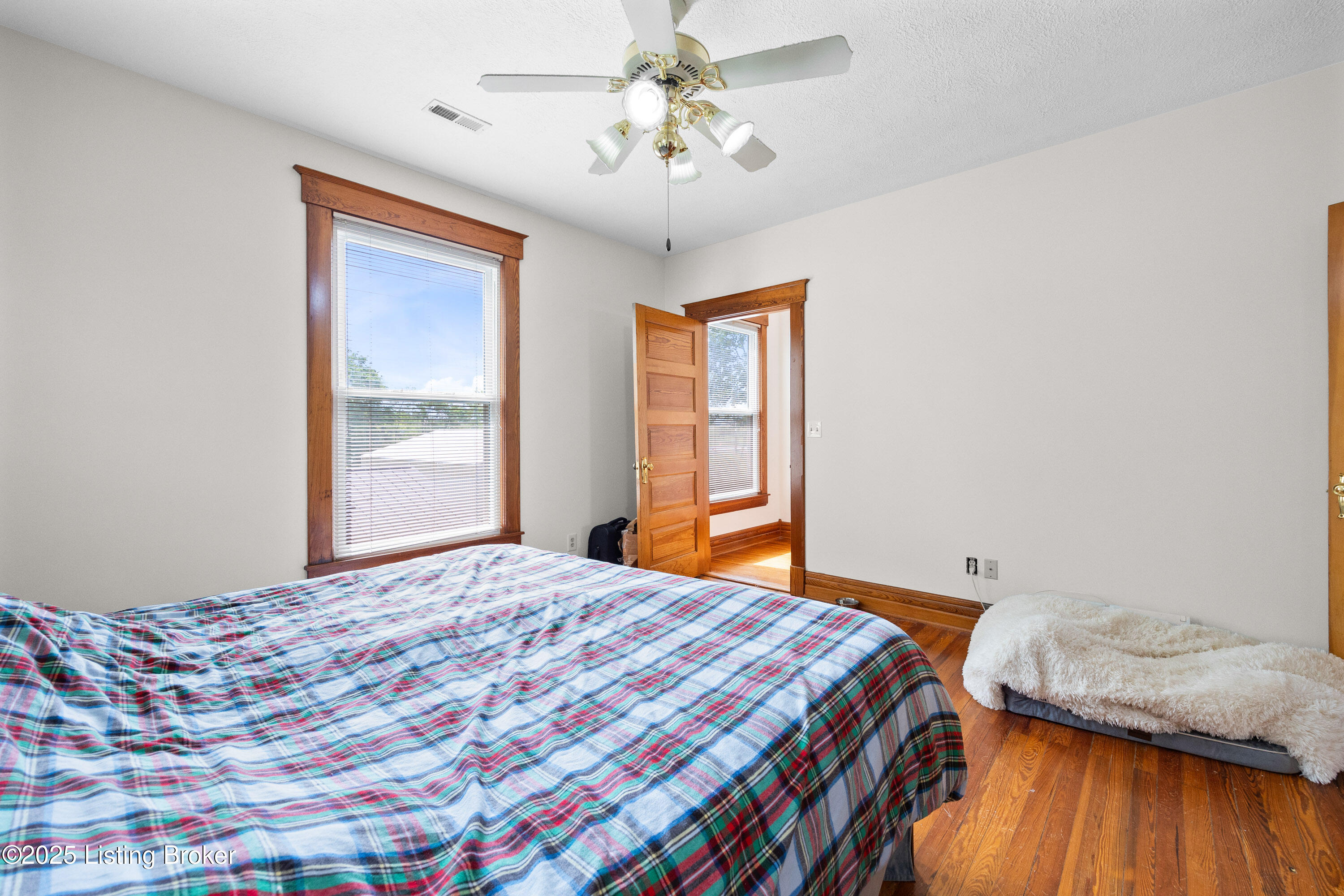568 Pleasant Grove Loop, Springfield, Pennsylvania image 27