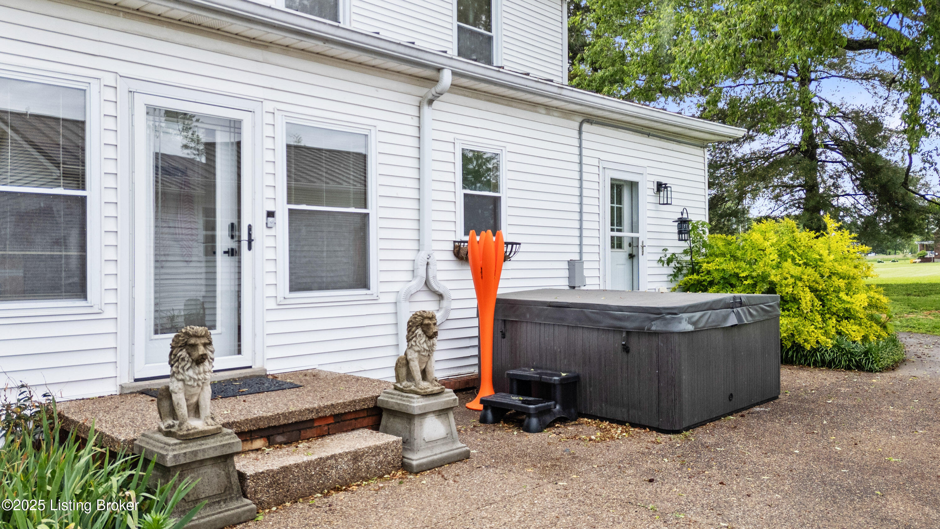 568 Pleasant Grove Loop, Springfield, Pennsylvania image 41