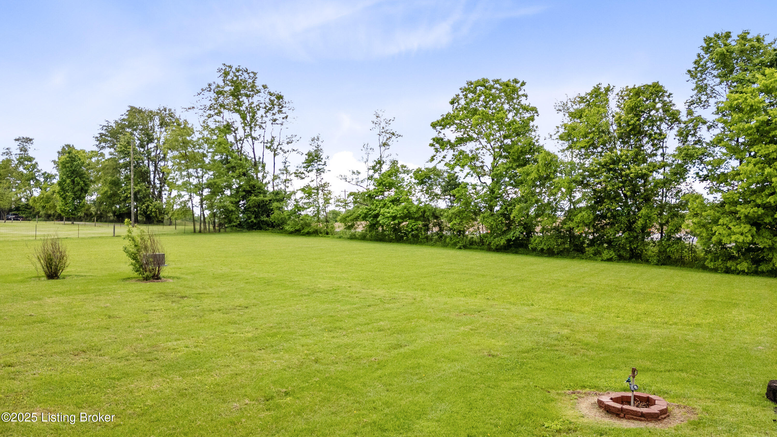568 Pleasant Grove Loop, Springfield, Pennsylvania image 39