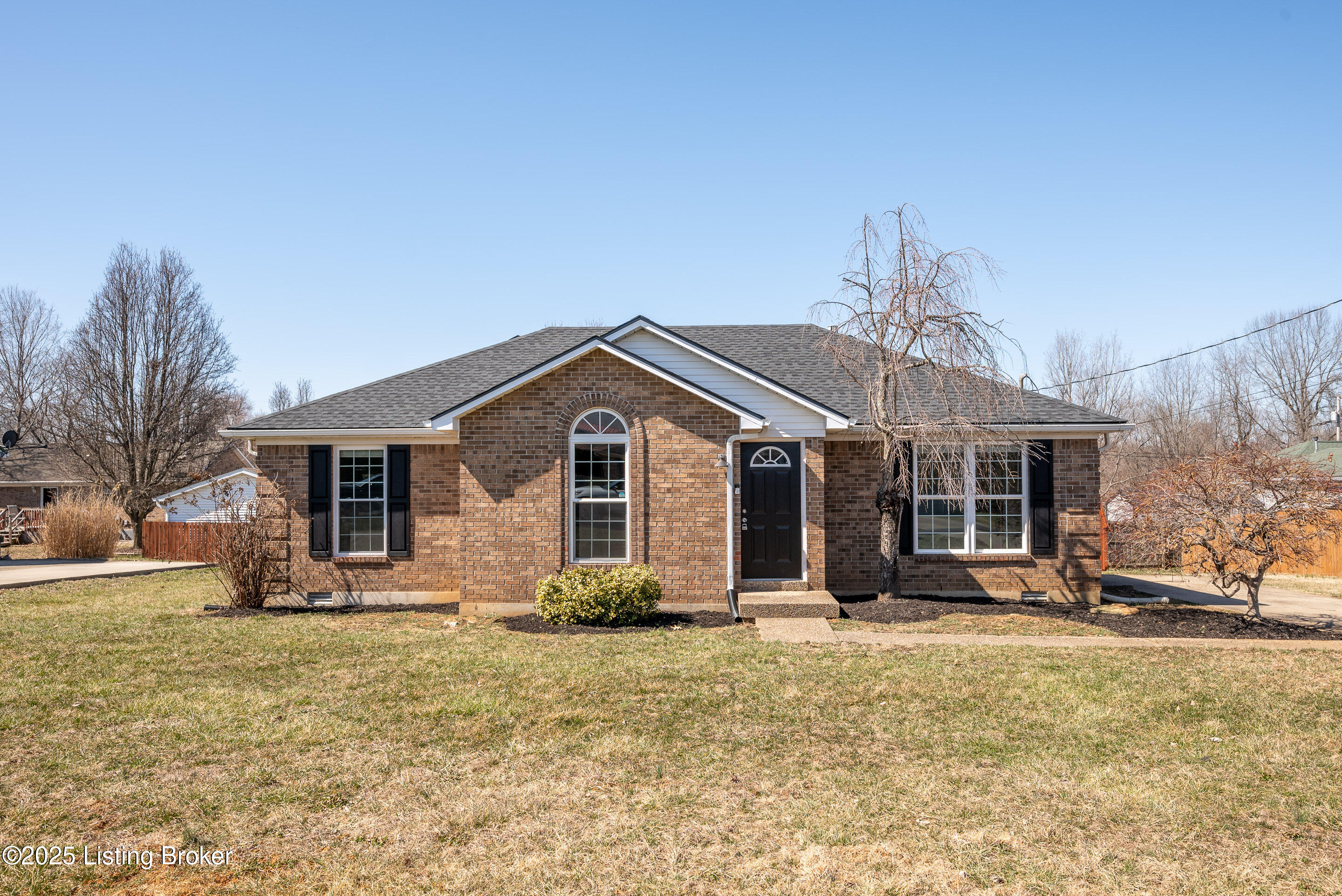 161 Eathan Ct, Mt Washington, Kentucky image 1