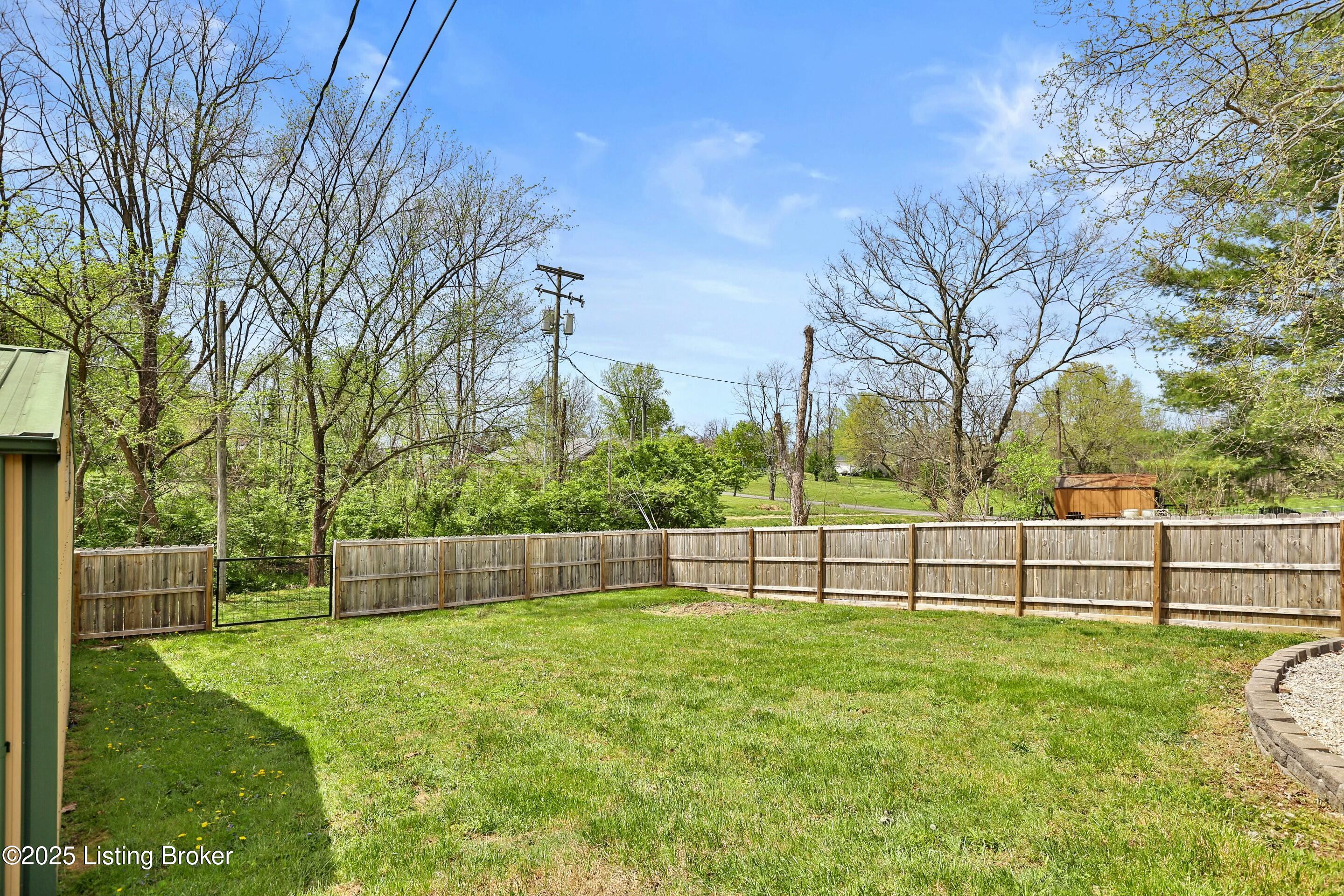 1008 Bradley Dr, Lawrenceburg, Kentucky image 29