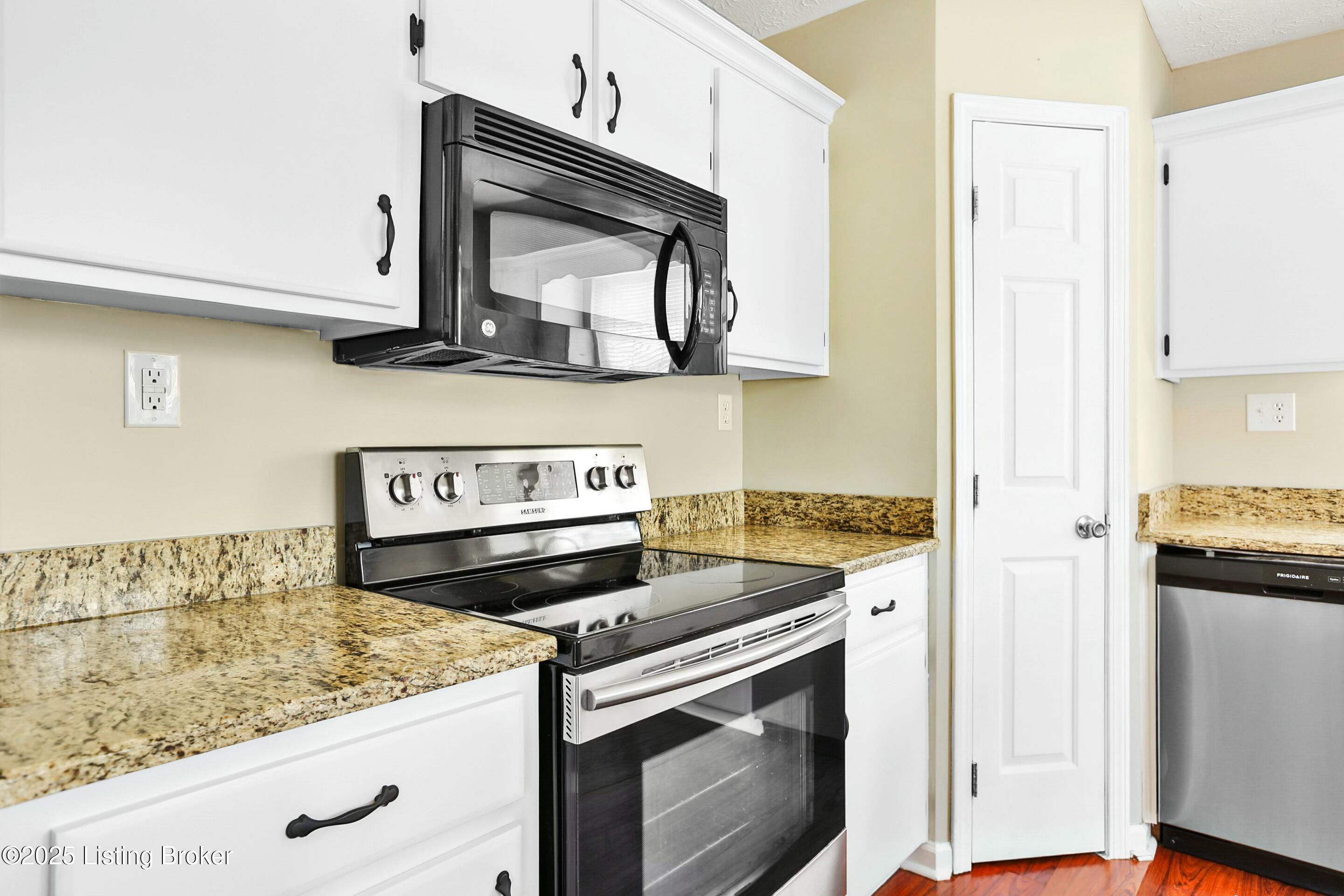1008 Bradley Dr, Lawrenceburg, Kentucky image 11