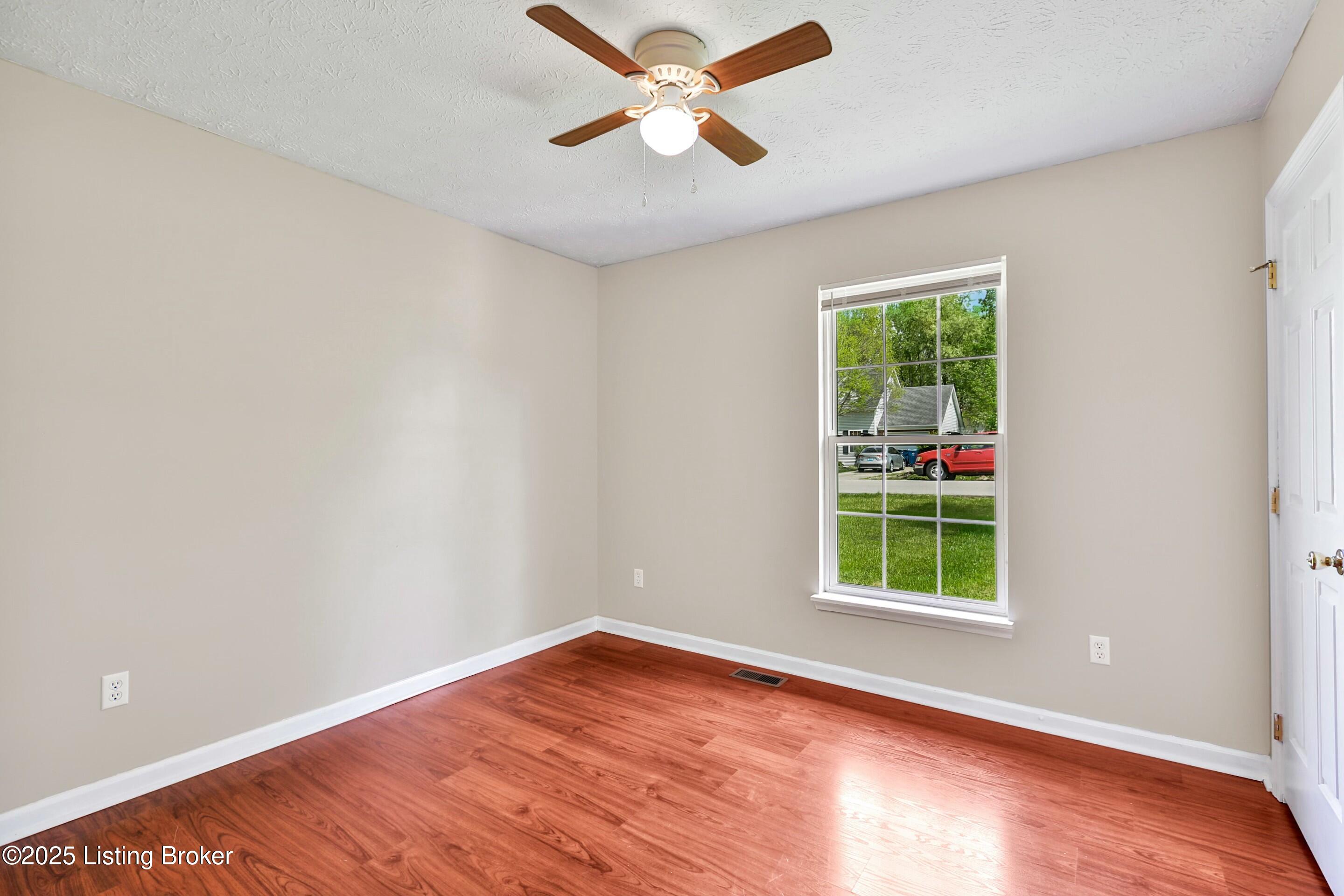 1008 Bradley Dr, Lawrenceburg, Kentucky image 21
