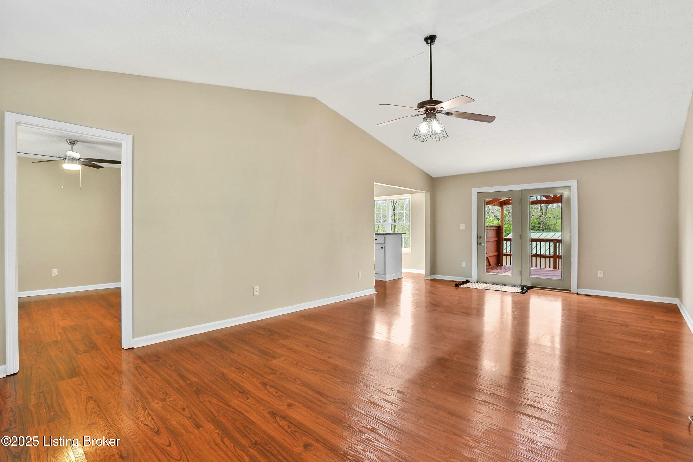 1008 Bradley Dr, Lawrenceburg, Kentucky image 6