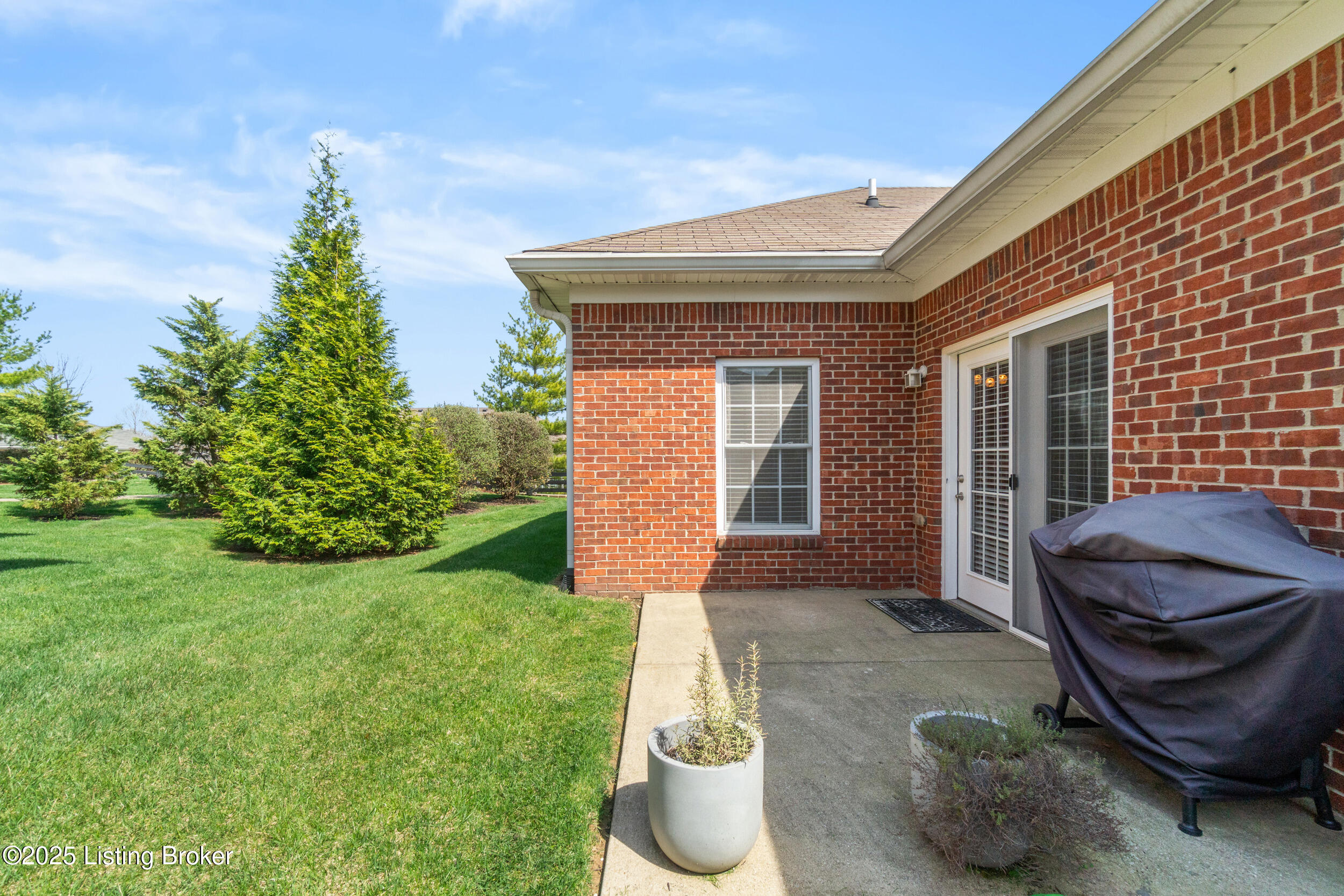 14511 Lake Village Dr, Louisville, Kentucky image 31