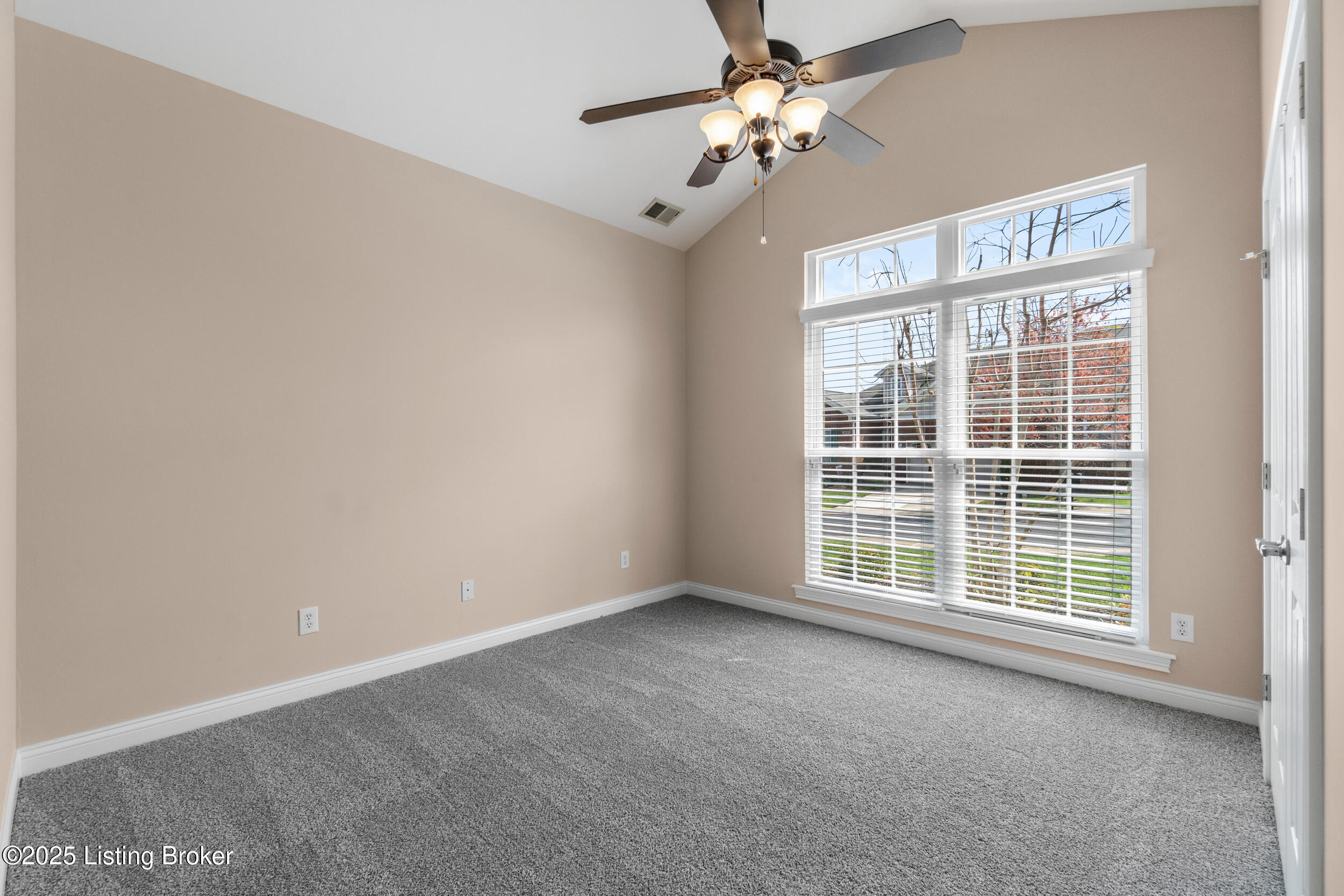 14511 Lake Village Dr, Louisville, Kentucky image 11