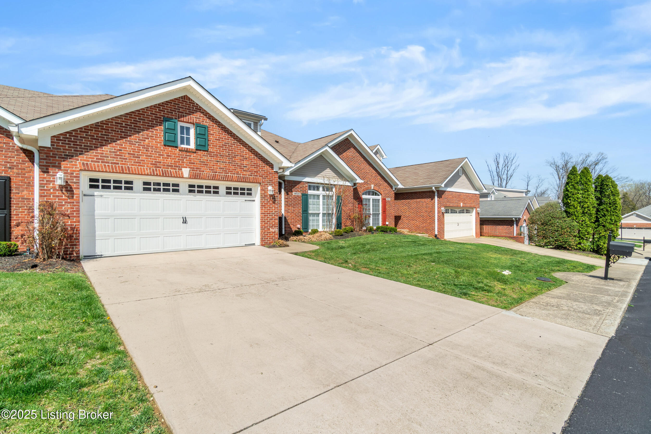 14511 Lake Village Dr, Louisville, Kentucky image 36
