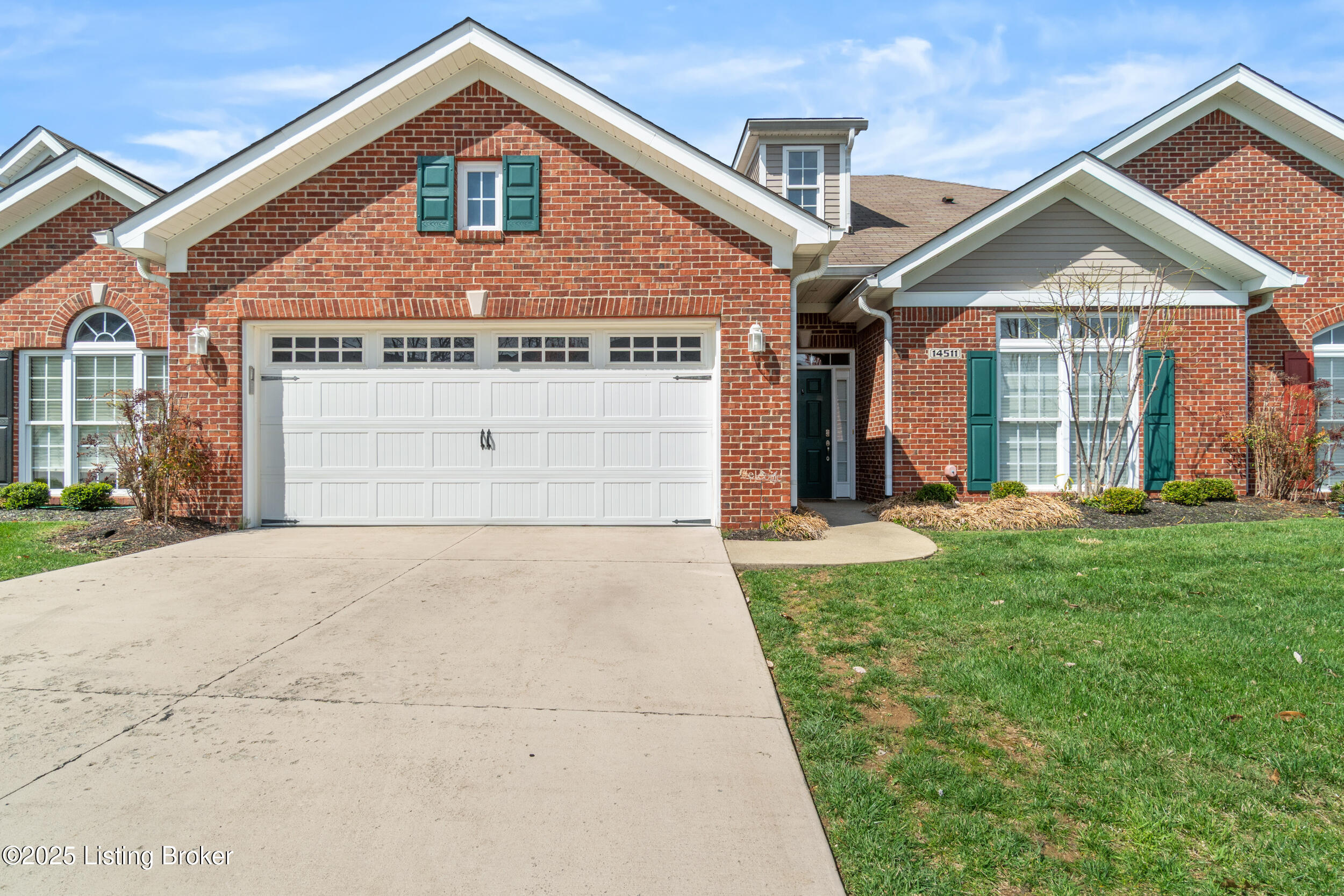 14511 Lake Village Dr, Louisville, Kentucky image 35