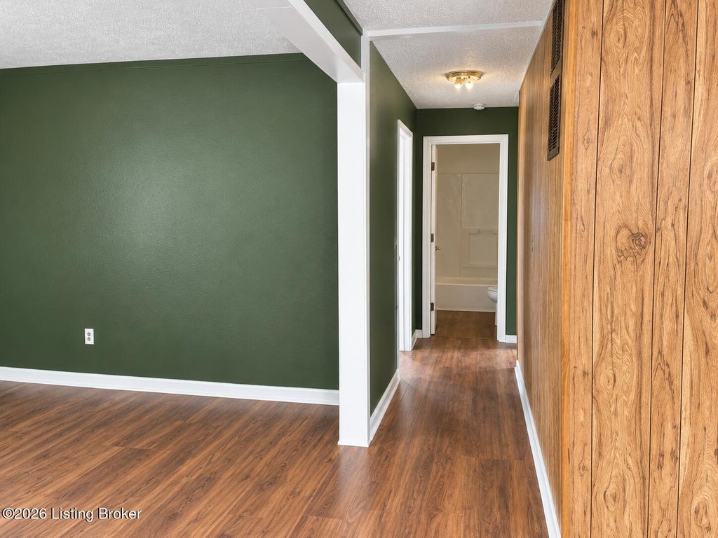 Photo of 559 Belmont Rd, Lebanon Junction, KY 40150 (MLS # 1732434)