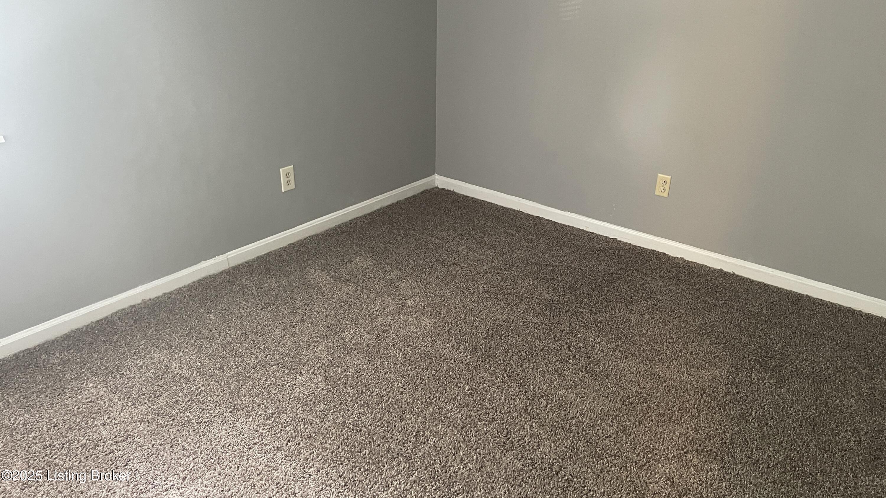 323 Crossgate Rd, Elizabethtown, Pennsylvania image 5