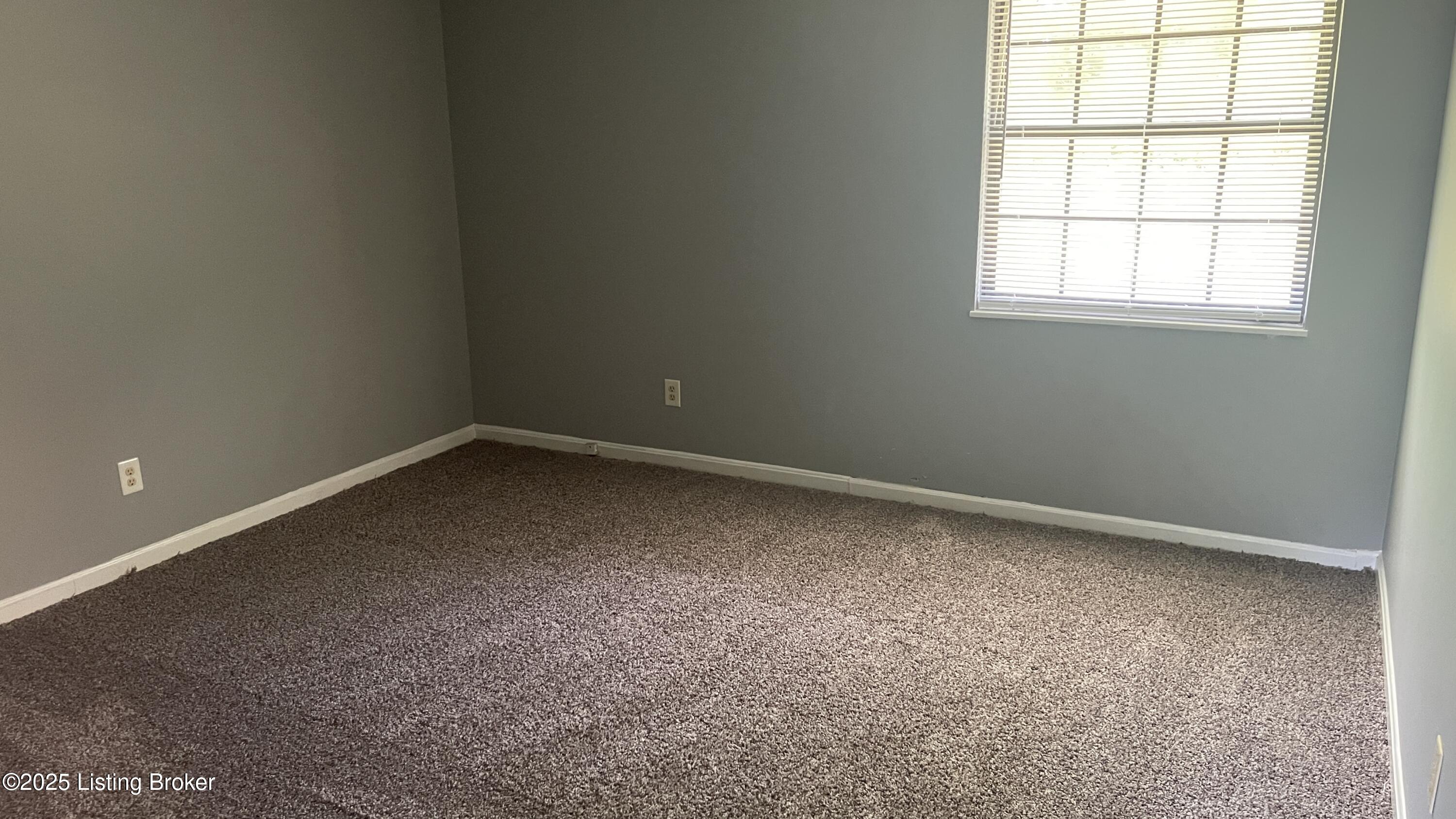 323 Crossgate Rd, Elizabethtown, Pennsylvania image 4