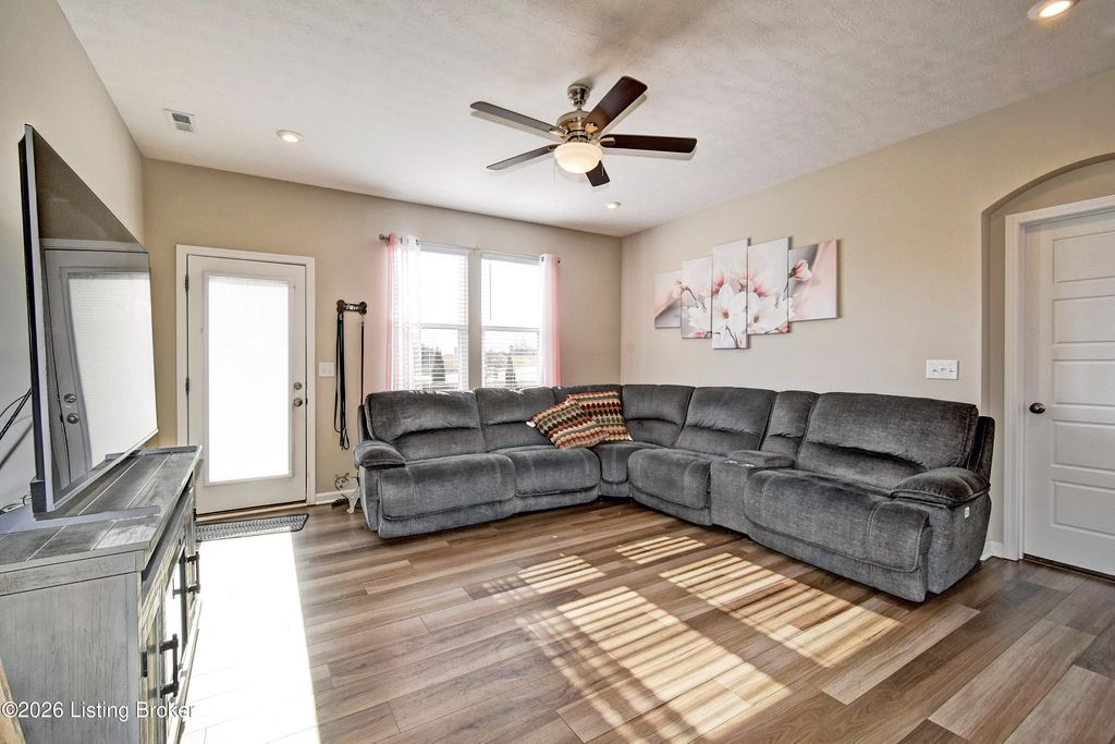 Photo of 108 Exploration PATH, Shelbyville, KY 40065 (MLS # 1721926)