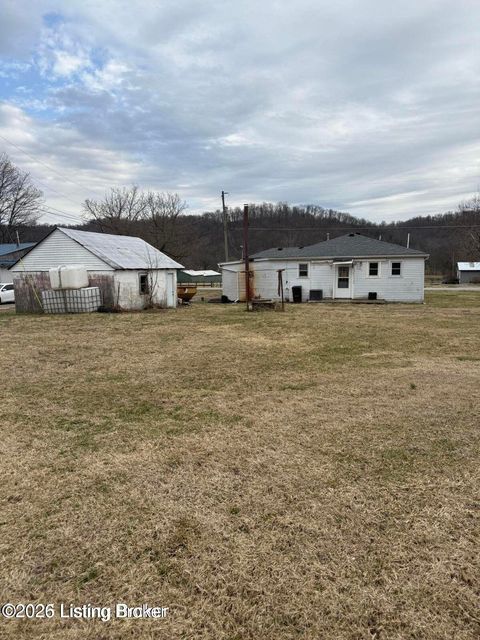 Photo of 1435 Knob Creek Rd, Shepherdsville, KY 40165 (MLS # 1706756)