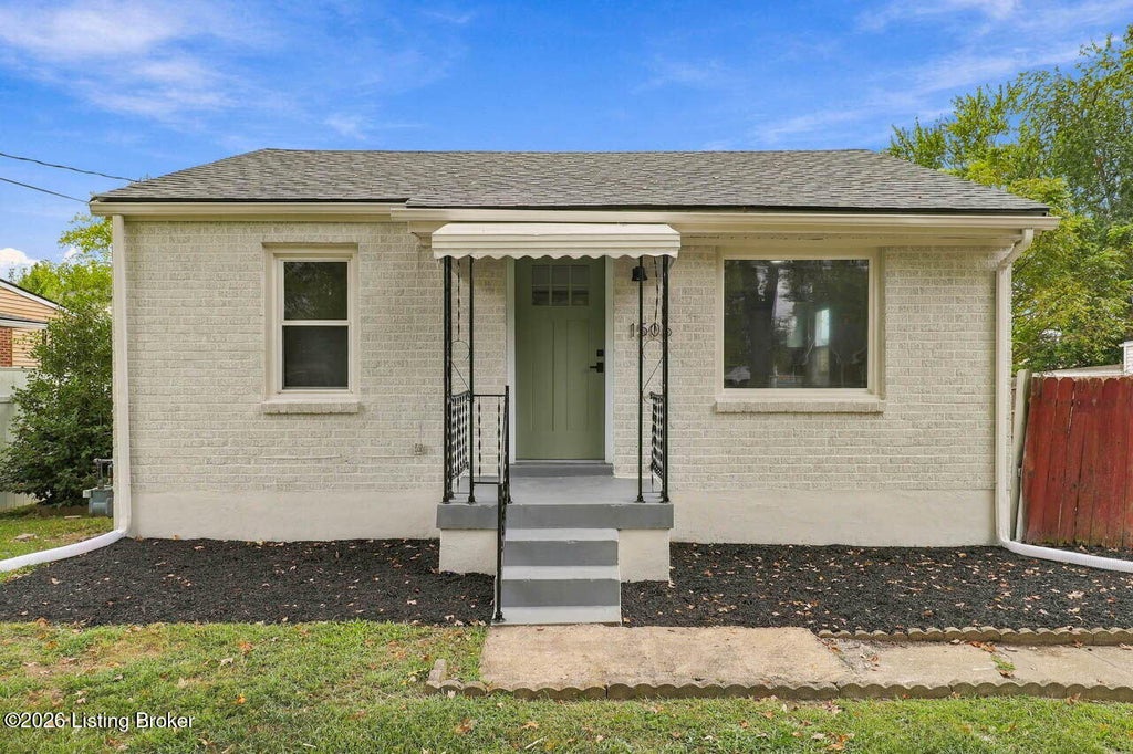 Photo of 1506 Aletha Dr, Louisville, KY 40219 (MLS # 1730146)