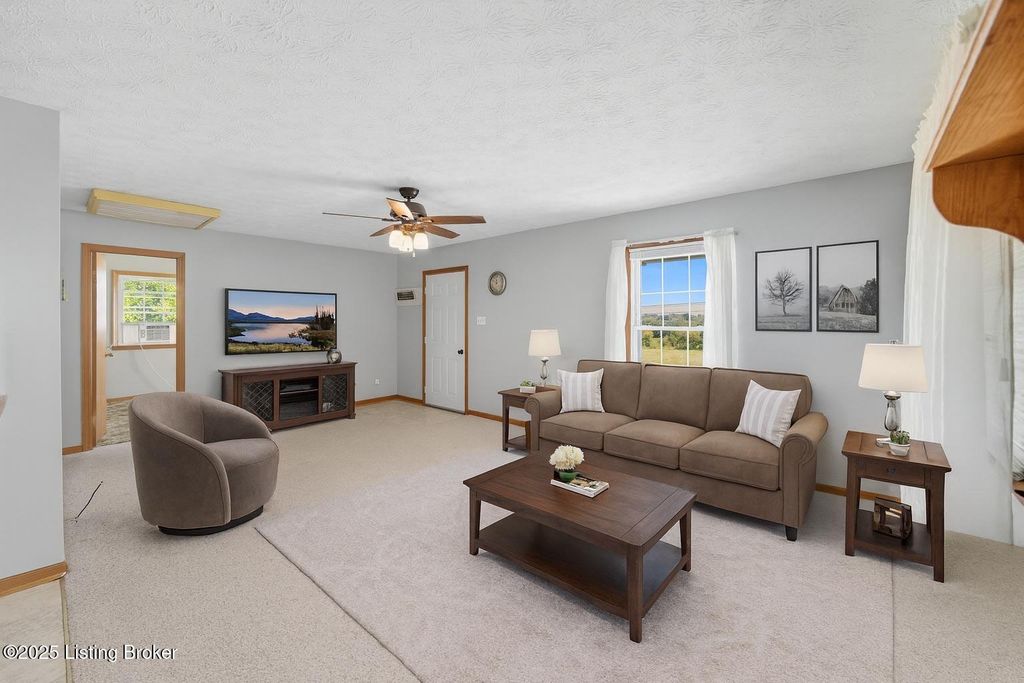Photo of 4560 Louisville Rd, Salvisa, KY 40372 (MLS # 1700208)