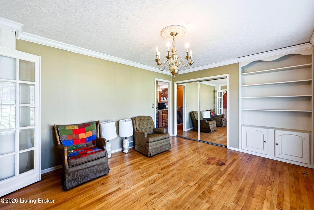 Photo of 408 Hillcreek Rd, Shepherdsville, KY 40165 (MLS # 1732324)
