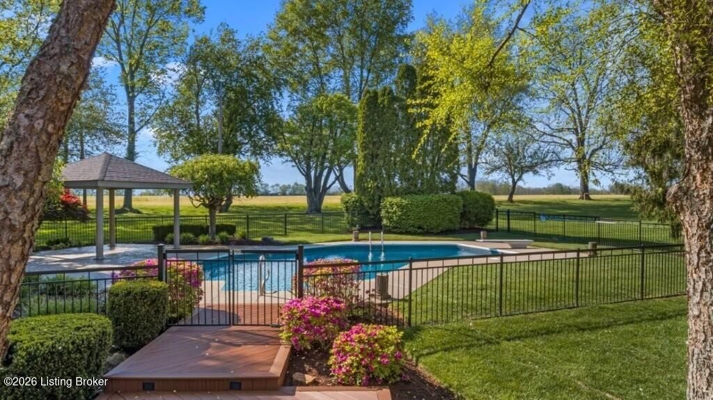 Photo of 3616 Constantine Dr, Prospect, KY 40059 (MLS # 1714047)