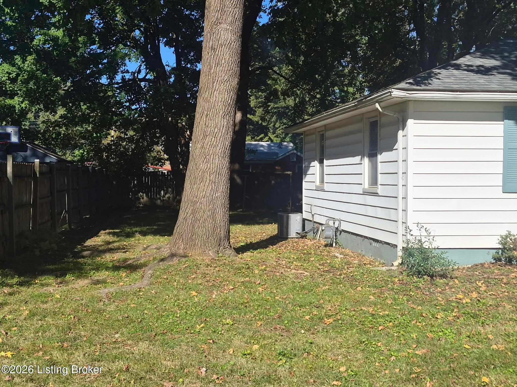 2701 Pioneer Rd - Photo 3