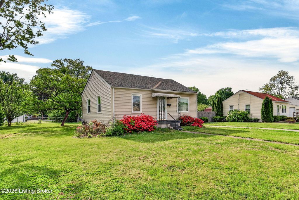 Photo of 4019 Glenhurst Ave, Louisville, KY 40216 (MLS # 1715810)