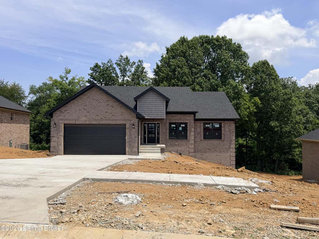 Photo of 186 New Orleans Ct, Taylorsville, KY 40071 (MLS # 1723250)