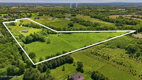 Photo of 7740 Dover Rd, Shelbyville, KY 40065 (MLS # 1717145)