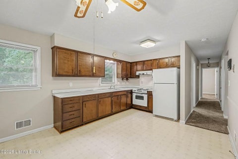 Tiny photo for 10217 Eve Adam Dr, Louisville, KY 40272 (MLS # 1729809)