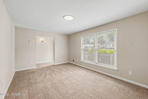 Tiny photo for 10217 Eve Adam Dr, Louisville, KY 40272 (MLS # 1729809)
