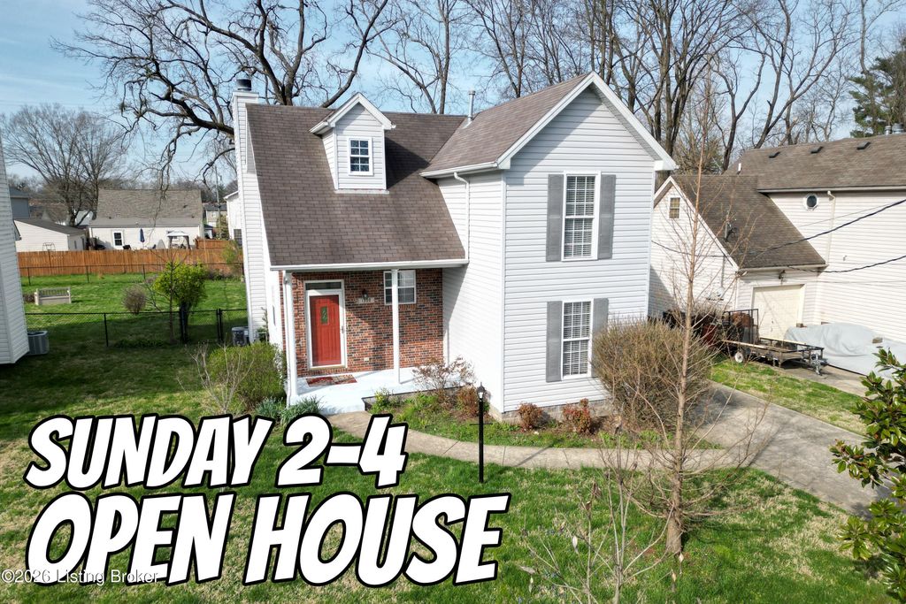 Photo of 1300 Etawah Ave, Louisville, KY 40222 (MLS # 1712441)