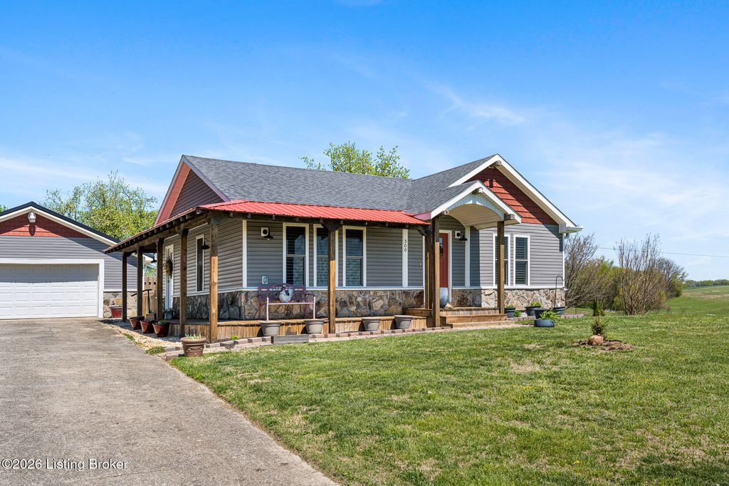 Photo of 500 Tunnell Mill Rd, Bloomfield, KY 40008 (MLS # 1714329)