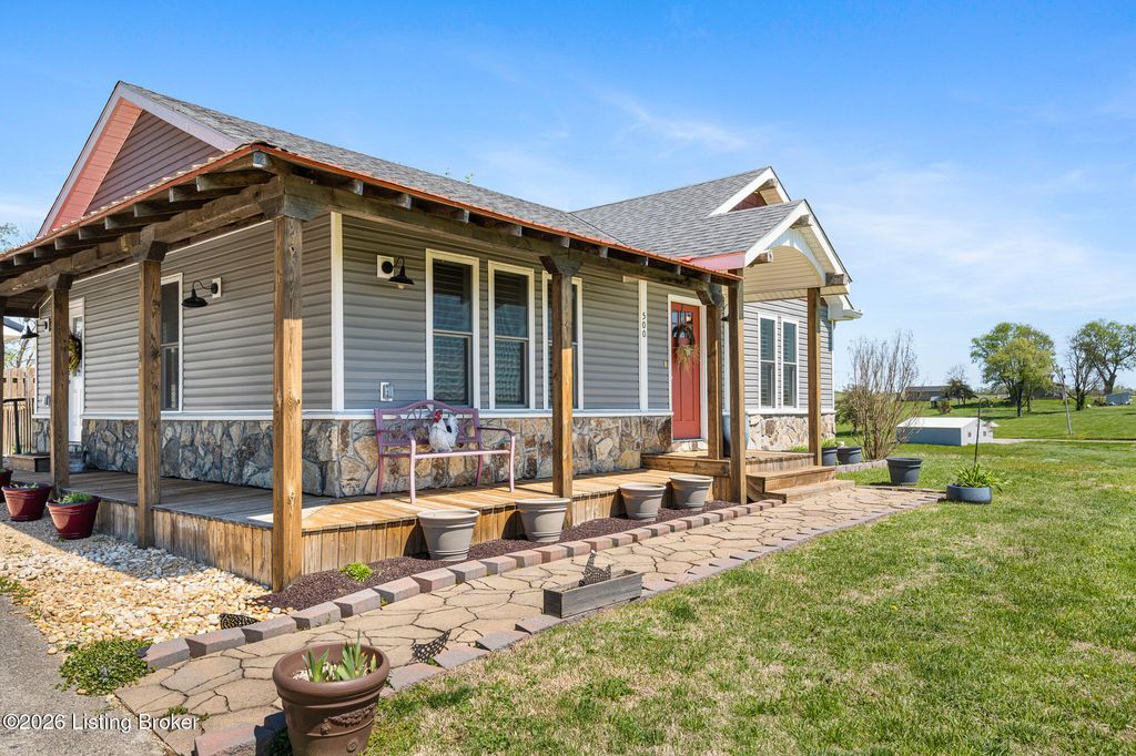 Photo of 500 Tunnell Mill Rd, Bloomfield, KY 40008 (MLS # 1714329)