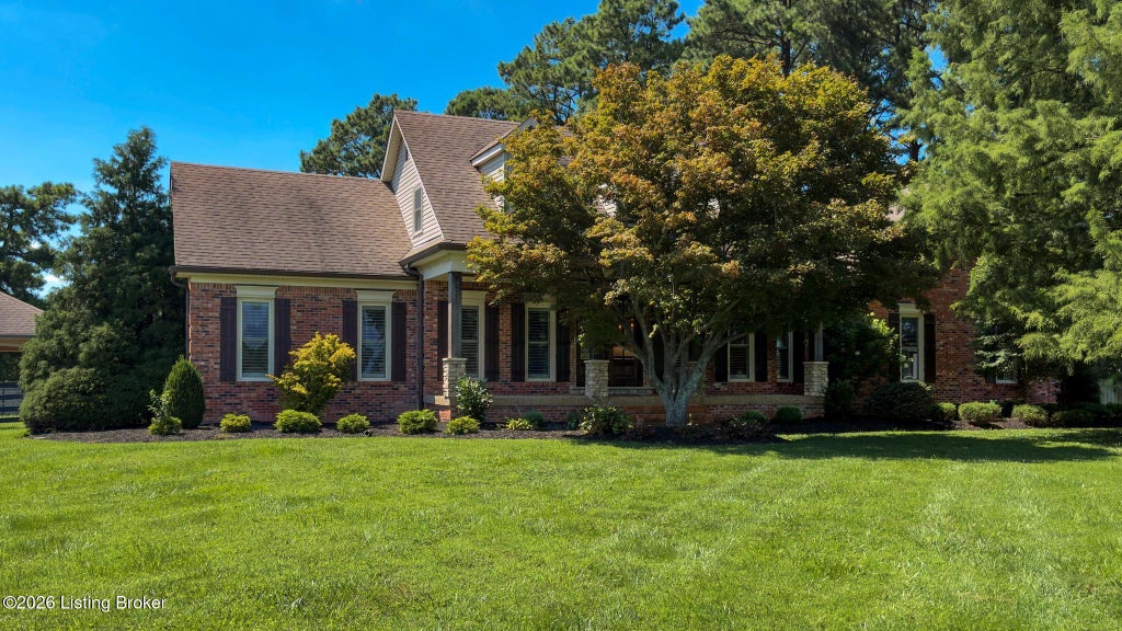 Photo of 9300 Bates Rd, Louisville, KY 40228 (MLS # 1728252)