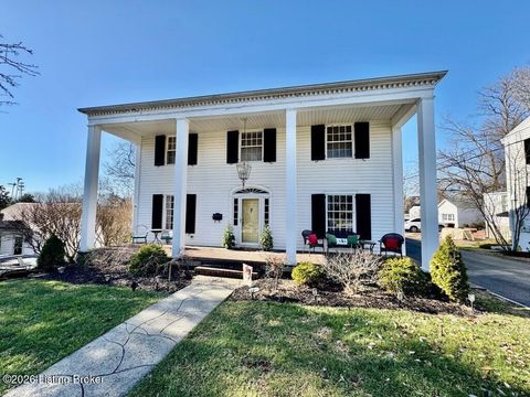 Photo of 308 Covington Ave, Springfield, KY 40069 (MLS # 1707768)