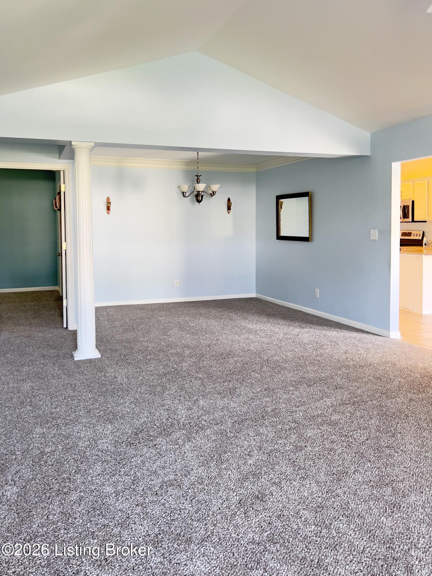 8310 River Forest Pl