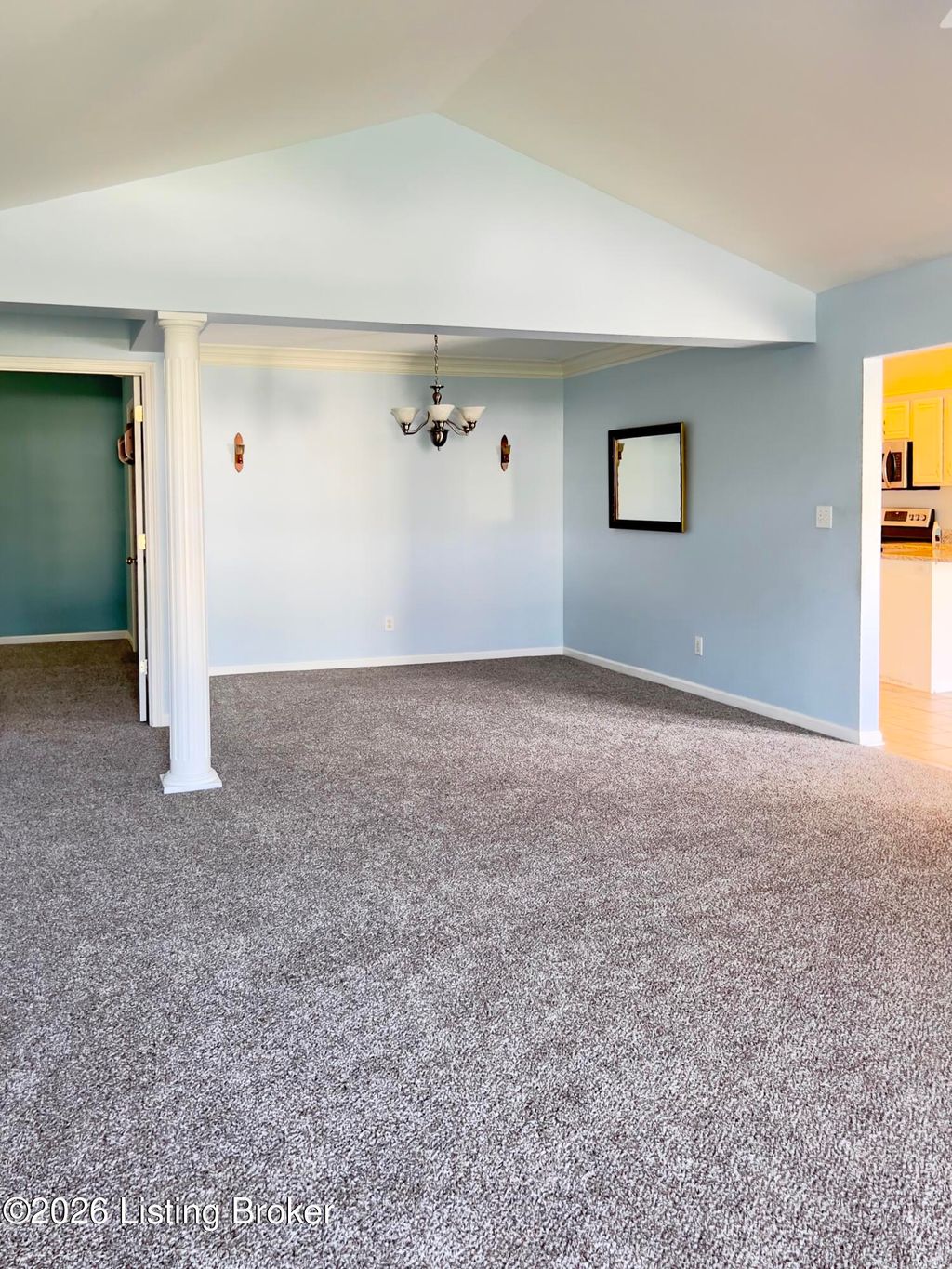 Photo of 8310 River Forest Pl, Louisville, KY 40258 (MLS # 1713409)